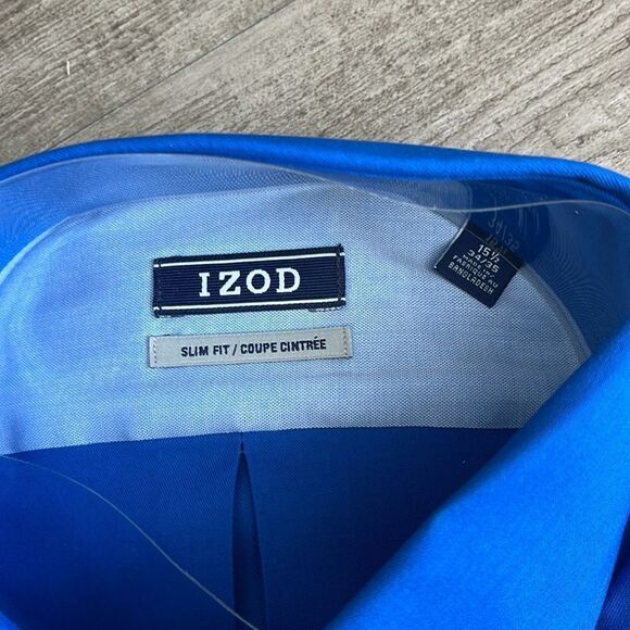 IZOD Slim Fit Dress Shirt NEW - Picture 2 of 3